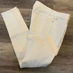 Eileen Fisher skinny stretchy jeans. Size 8. One pair available.